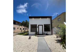 8 S C St Lake Worth, FL 33460 - MLS#A12001588