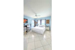 1880 S Treasure Dr APT 3A, North Bay Village, FL 33141, - MLS#A12001599