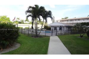 700 Layne Blvd 115 Hallandale Beach, FL 33009 - MLS#A12001600