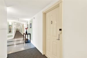 5077 Nw 7th St 508, Miami