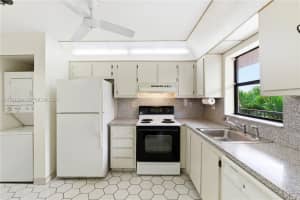 10444 Nw 30th Ct 306 Sunrise, FL 33322 - MLS#A12001624