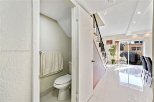 1305 W 53rd St 429 Hialeah, FL 33012 - MLS#A12001631