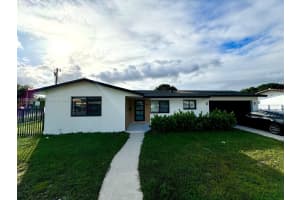 7200 W 12th Ave, Hialeah