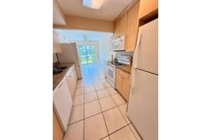 3301 Raleigh St #4D, Hollywood, FL 33021, - MLS#A12001641