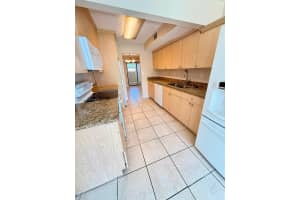 3301 Raleigh St #4D, Hollywood, FL 33021, - MLS#A12001641