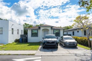 308 Nw 2nd Ave Hallandale Beach, FL 33009 - MLS#A12001646