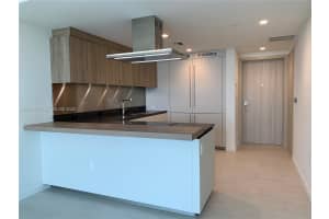 1000 Brickell Plaza, Miami, FL 33131 - MLS#A12001673