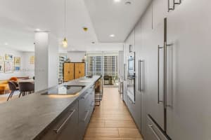 888 Brickell Key Dr APT 1207, Miami, FL 33131, - MLS#A12001676