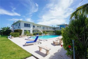 2250 Bay Dr 4, Miami Beach