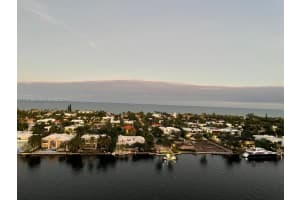 20515 E Country Club Dr 1646, Aventura