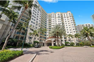 20000 Country Club Drive, Aventura, FL 33180 - MLS#A12001695