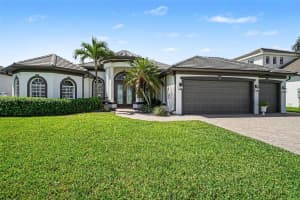 4214 Gulfstream Pkwy Cape Coral, FL 33993 - MLS#A12001712
