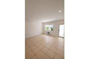 935 Bay Dr #2, Miami Beach, FL 33141, - MLS#A12001731