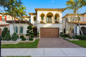 9220 E Meridian Dr, Parkland