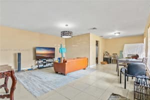 17120 Nw 17th Ct Miami Gardens, FL 33056 - MLS#A12001777