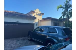 15400 Sw 176th Ln Miami, FL 33187 - MLS#A12001783