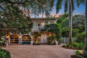 4090 Barbarossa Ave Miami, FL 33133 - MLS#A12001809