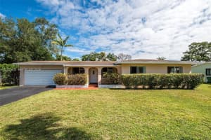 8355 Sw 131st St, Pinecrest