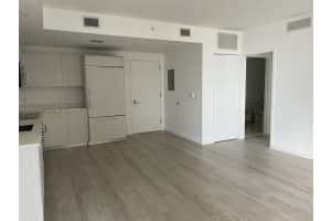 55 SW 9th St Apt 3102, Miami, FL 33130, - MLS#A12001843
