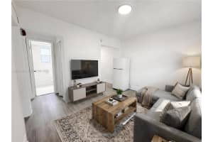 220 NW 11th Terrace #3, Miami, FL 33136, - MLS#A12001924