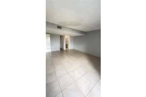 9375 Fontainebleau Blvd APT L304, Miami, FL 33172, - MLS#A12001957