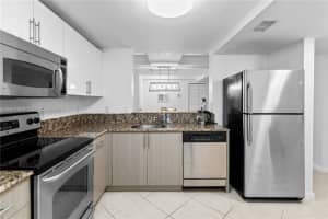 519 E Sheridan St 3062, Dania Beach