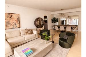 848 Brickell Key Dr 905 Miami, FL 33131 - MLS#A12001976