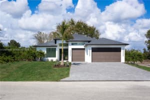 529 Theodore Vail St E, Lehigh Acres, FL 33974, - MLS#A12001980