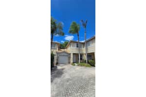 17029 NW 23rd St, Pembroke Pines, FL 33028, - MLS#A12001989