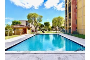 4717 NW 7th St Apt 705-10, Miami, FL 33126, - MLS#A12001996