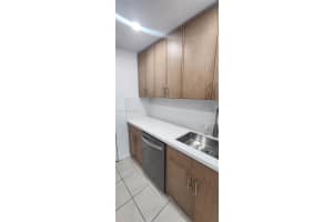 500 NE 2nd St APT 213, Dania Beach, FL 33004, - MLS#A12002006