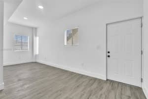 584 Nw 35th St 2 Miami, FL 33127 - MLS#A12002040