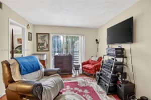 5240 NE 6th Ave H26, Oakland Park, FL 33334, - MLS#A12002041
