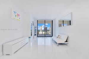 1600 Ne 1st Ave 1601 Miami, FL 33132 - MLS#A12002057