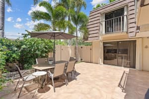 7124 71st Way West Palm Beach, FL 33407 - MLS#A12002066