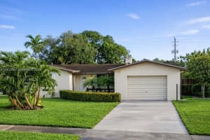 4323 Harrison St, Hollywood, FL 33021, - MLS#A12002069