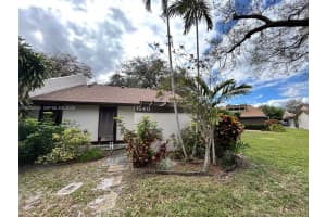 1540 Nw 98th Ter, Pembroke Pines