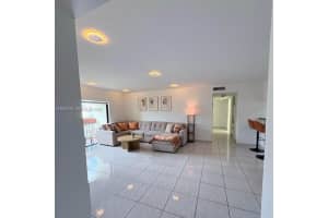 8650 SW 149th Ave APT 310, Miami, FL 33193, - MLS#A12002100
