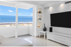 465 Ocean Dr APT 906, Miami Beach, FL 33139, - MLS#A12002111