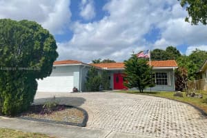 2100 N 54th Ave, Hollywood, FL 33021, - MLS#A12002121