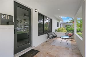 811 Ne 17th Ct Fort Lauderdale, FL 33305 - MLS#A12002138