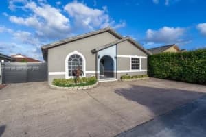 7503 W 34th Ln, Hialeah, FL 33018, - MLS#A12002149
