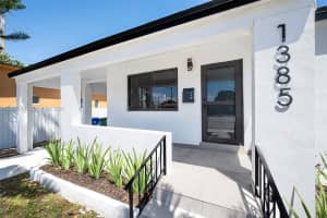 1385 NW 28th St, Miami, FL 33142, - MLS#A12002153