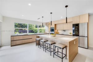 8230 Sw 150th Dr Palmetto Bay, FL 33158 - MLS#A12002165