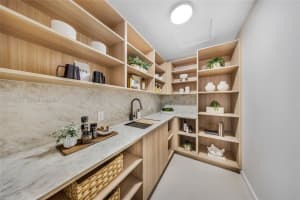 8230 Sw 150th Dr Palmetto Bay, FL 33158 - MLS#A12002165