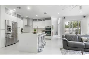 321 SW 194th Ave, Pembroke Pines, FL 33029, - MLS#A12002180