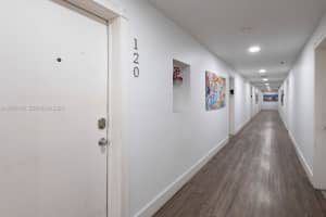 335 Ocean Dr 120 Miami Beach, FL 33139 - MLS#A12002186