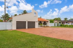 11350 SW 30th St, Miami, FL 33165, - MLS#A12002190