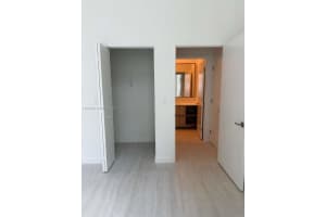 77 SE 5th St #1011, Miami, FL 33131, - MLS#A12002194