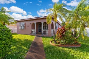 3194 Sw 6th St, Miami